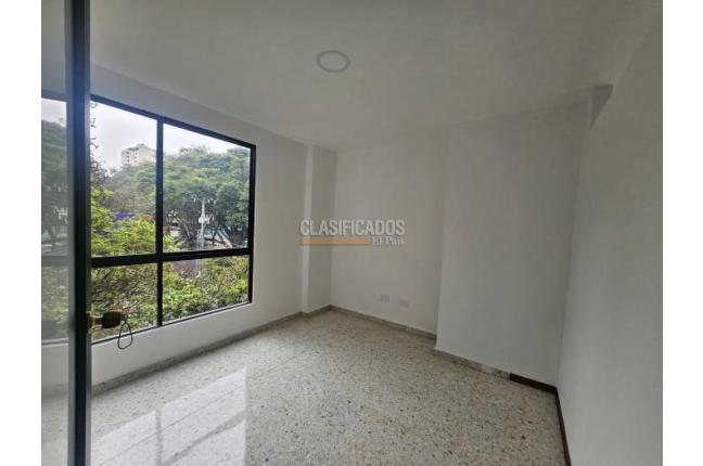 Oficinas y Consultorios, Alquiler, Granada - $2.700.000