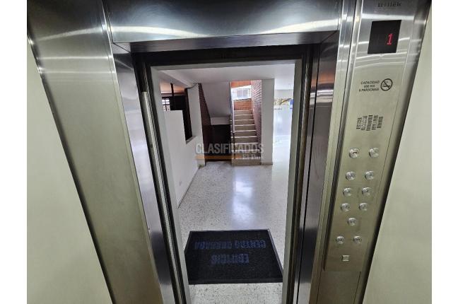 Oficinas y Consultorios, Alquiler, Granada - $2.700.000
