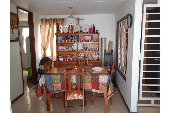 Apartamentos, Venta en La Flora