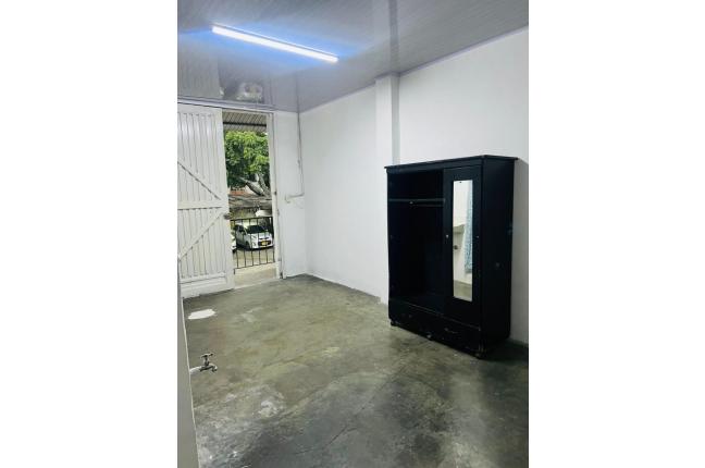 Apartaestudios, Alquiler en El Hoyo