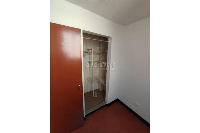 Apartamentos, Alquiler, Cuarto de Legua - $1.900.000