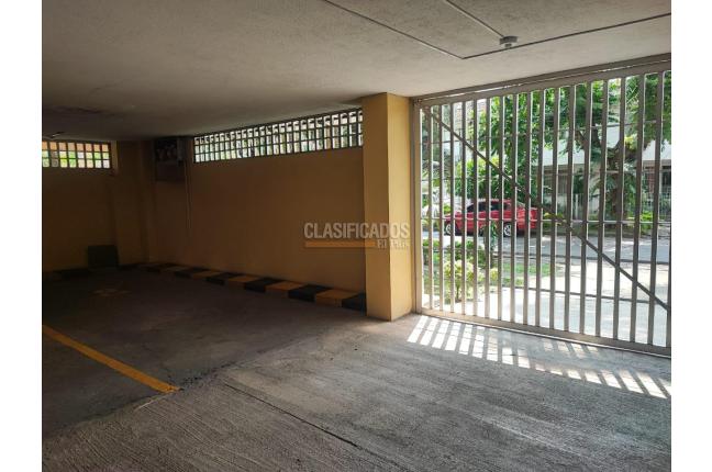 Apartamentos, Alquiler, Cuarto de Legua - $1.900.000