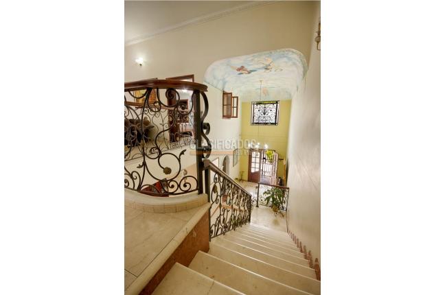 Casas, Alquiler en Ciudad Jardín