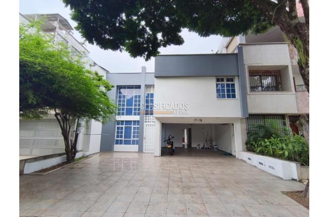 Casas, Alquiler en Ciudad Jardín