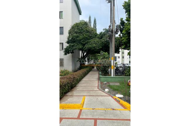 Apartamentos, Venta, Primero de Mayo - $210.000.000