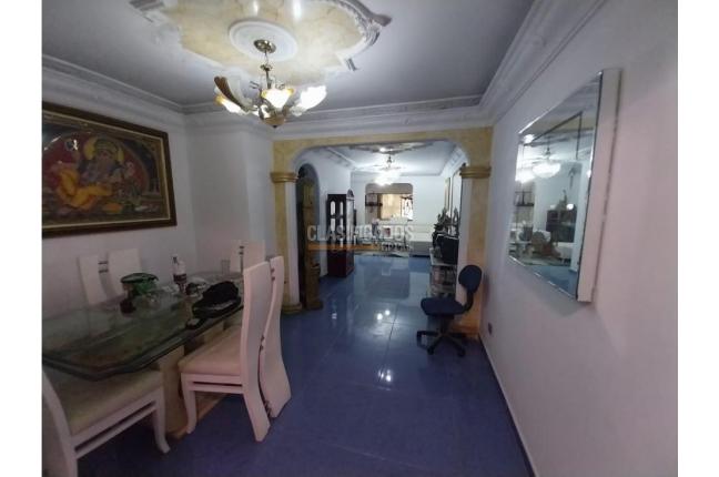 Casas, Venta en Bosques del Limonar