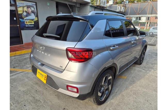 Hyundai Venue 2025 - $81.400.000