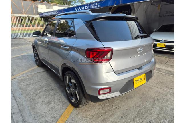 Hyundai Venue 2025 - $81.400.000