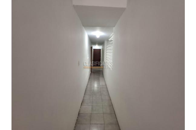 Apartamentos, Alquiler, San Vicente - $2.400.000
