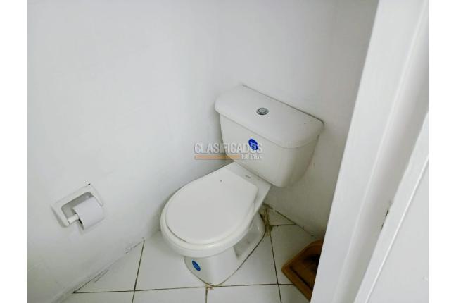 Locales y Bodegas, Venta, Versalles - $78.000.000