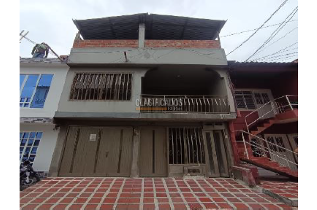 Casas, Venta en Prados del Sur