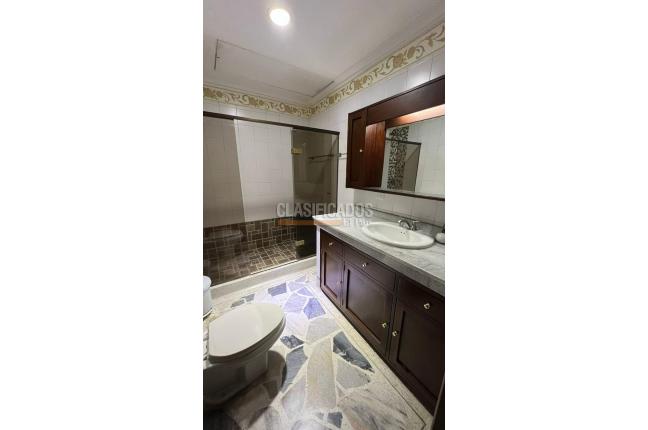 Casas, Venta, Versalles - $740.000.000