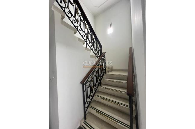 Casas, Venta, Versalles - $740.000.000