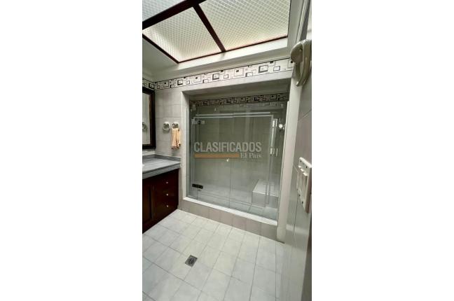 Casas, Venta, Versalles - $740.000.000