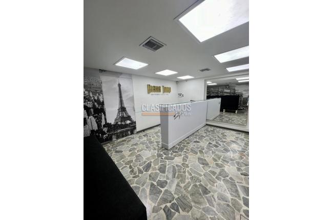 Casas, Alquiler, Versalles - $5.500.000