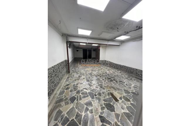 Casas, Alquiler, Versalles - $5.500.000