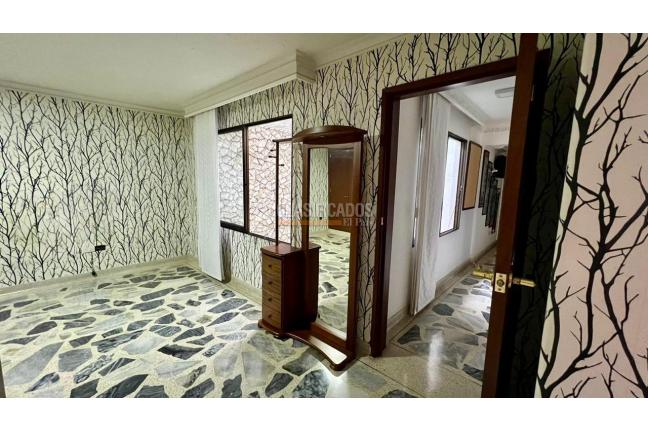 Casas, Alquiler, Versalles - $5.500.000
