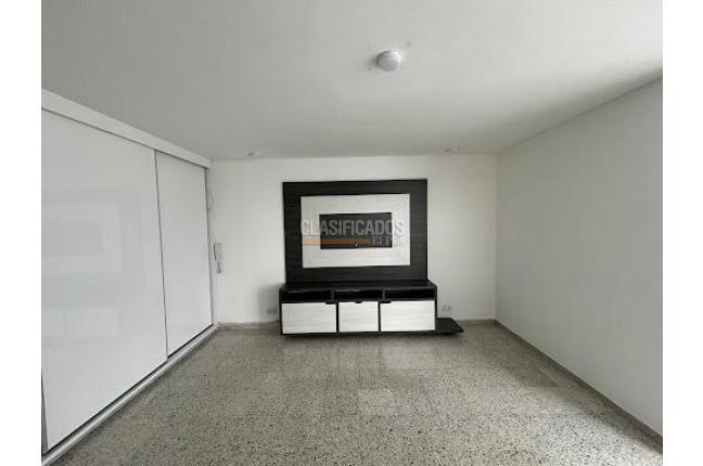 Apartamentos, Venta, Versalles - $650.000.000
