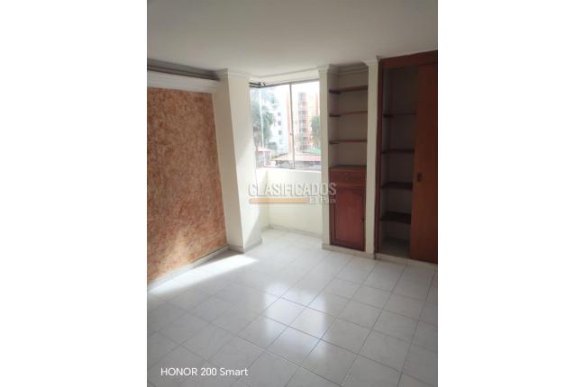 Apartamentos, Alquiler en Las Quintas de Don Simón