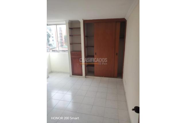 Apartamentos, Alquiler en Las Quintas de Don Simón
