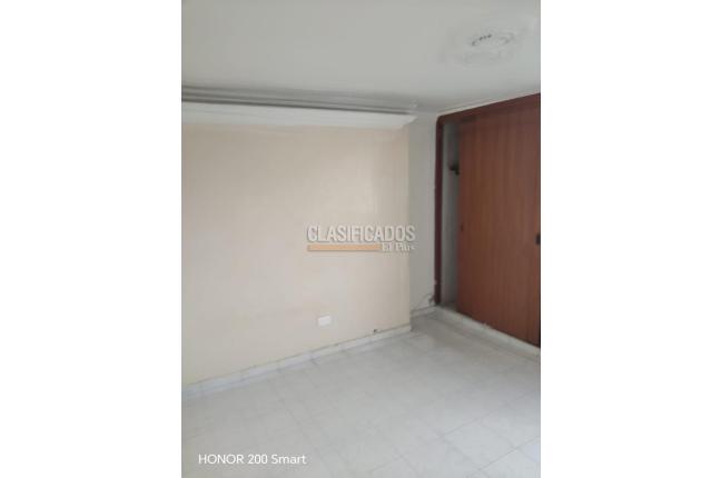 Apartamentos, Alquiler, Las Quintas de Don Simón - $2.000.000