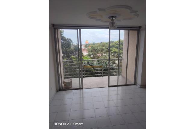 Apartamentos, Alquiler en Las Quintas de Don Simón