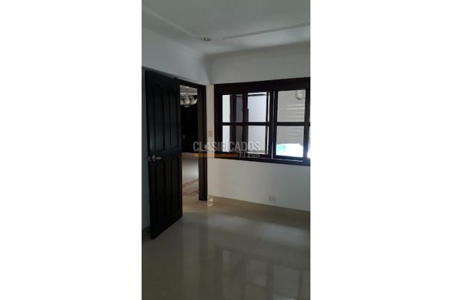 Casas, Alquiler, El Refugio - $3.600.000