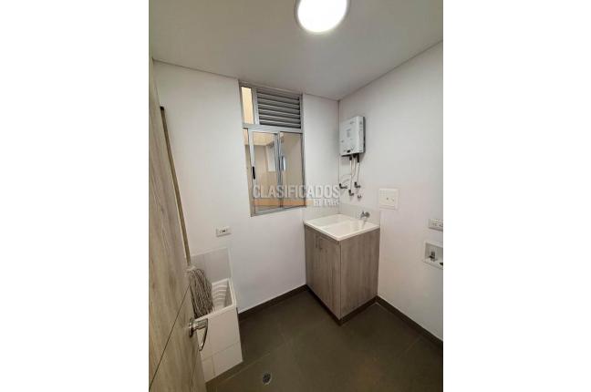 Apartamentos, Alquiler, La Flora