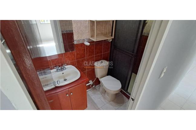 Apartamentos, Venta, Primero de Mayo - $240.000.000