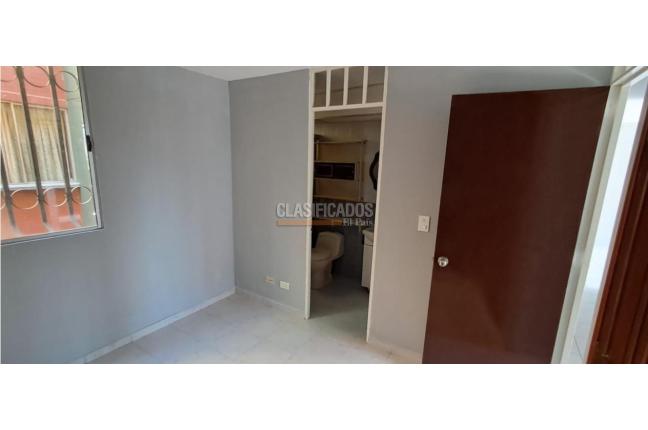 Apartamentos, Venta, Primero de Mayo - $240.000.000