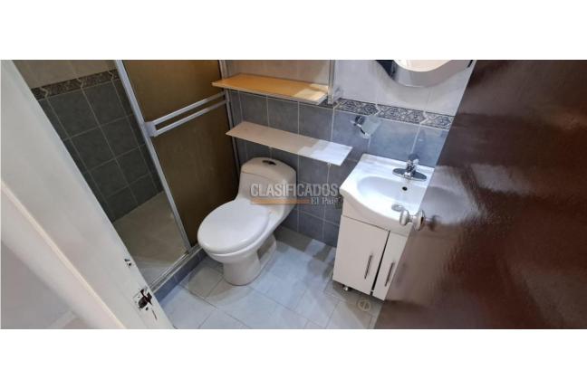Apartamentos, Venta, Primero de Mayo - $240.000.000