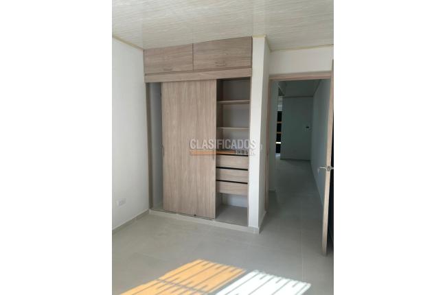 Apartamentos, Alquiler, Portales de Comfandi - $900.000