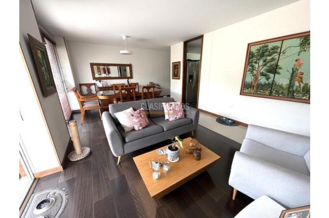 Apartamentos, Venta, Cerro Cristales - $650.000.000