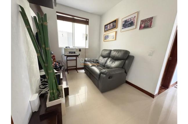 Apartamentos, Venta, Cerro Cristales - $650.000.000