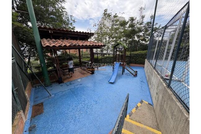 Apartamentos, Venta, Cerro Cristales - $650.000.000
