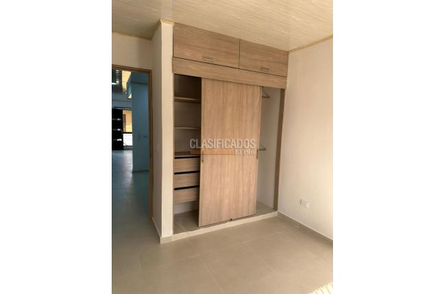 Apartamentos, Alquiler, Portales de Comfandi - $900.000