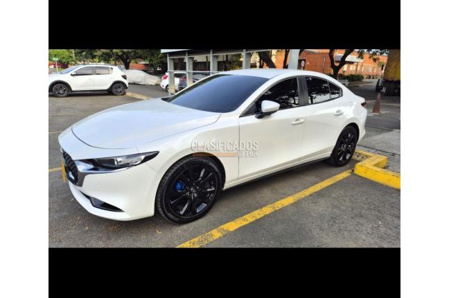 Mazda 3 2022 - $85.000.000