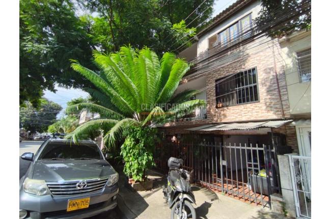 Apartamentos, Alquiler en Primero de Mayo