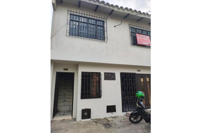 Apartamentos, Alquiler, Santa Elena - $900.000