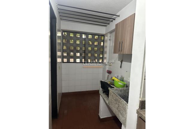 Apartamentos, Alquiler, Seminario - $1.650.000