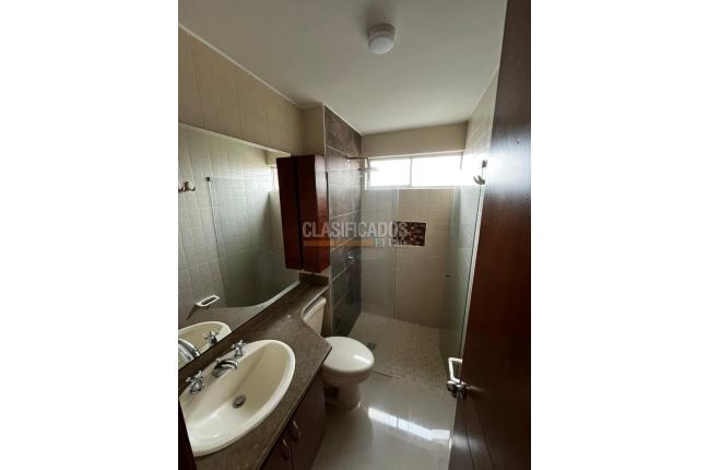 Apartamentos, Venta, Cerro Cristales - $760.000.000