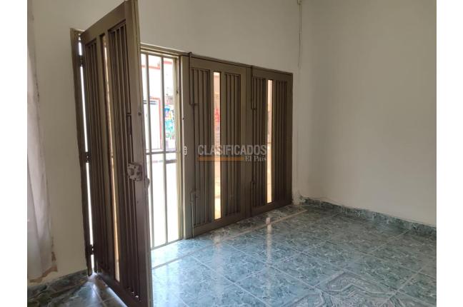 Casas, Alquiler, Chapinero - $1.300.000