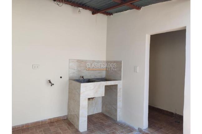Casas, Alquiler, Chapinero - $1.300.000