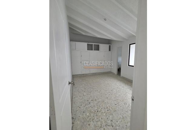 Oficinas y Consultorios, Alquiler, El Ingenio - $5.500.000