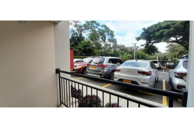Apartamentos, Alquiler, Ciudad Pacifica - $1.300.000