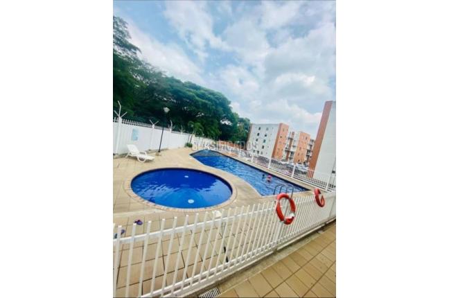 Apartamentos, Venta en El Refugio