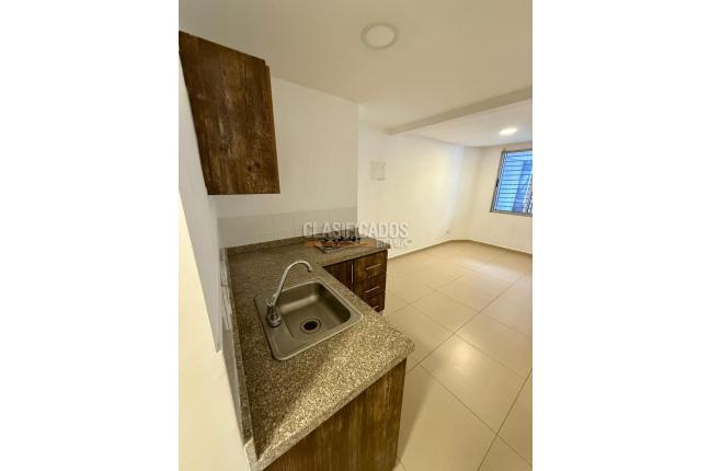 Apartaestudios, Alquiler en Gran Limonar