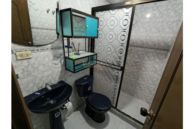Casas, Alquiler, Bogotá - $1.000.000