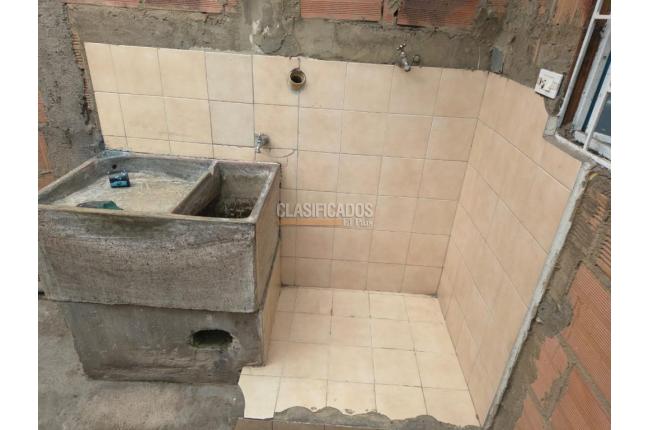 Casas, Alquiler, Bogotá - $1.000.000