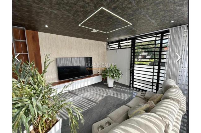Casas, Venta en San Joaquín